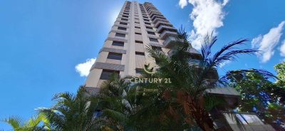 Apartamento, 3 quartos, 196 m² - Foto 1