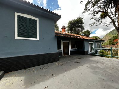 Casa, 4 quartos, 207 m² - Foto 1