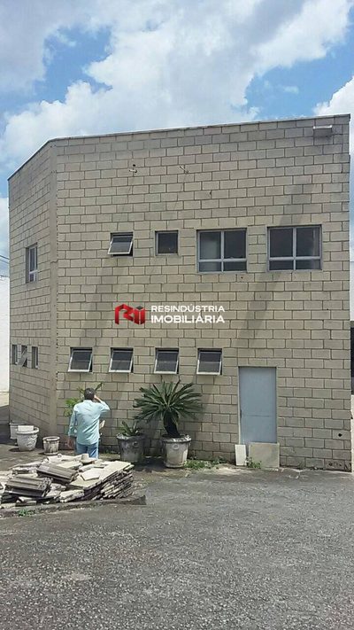 Depósito-Galpão, 650 m² - Foto 1