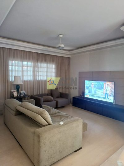 Casa, 3 quartos, 200 m² - Foto 4