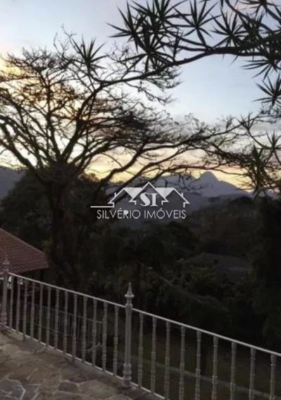 Casa, 4 quartos, 300 m² - Foto 1