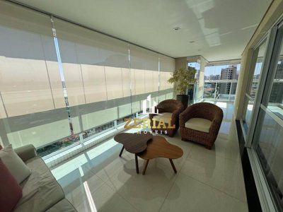 Apartamento, 3 quartos, 242 m² - Foto 1