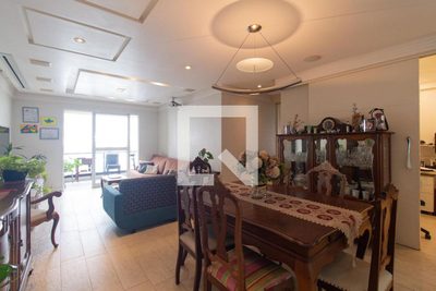 Apartamento, 3 quartos, 135 m² - Foto 2