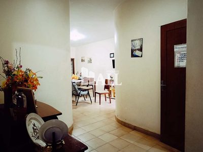 Casa, 3 quartos, 220 m² - Foto 3