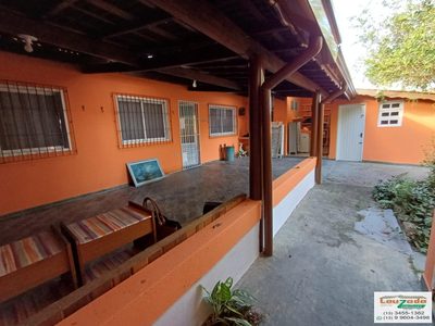 Casa, 2 quartos, 150 m² - Foto 1