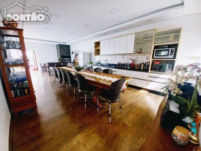 Casa, 3 quartos, 195 m² - Foto 4