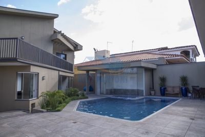 Sobrado, 4 quartos, 420 m² - Foto 2