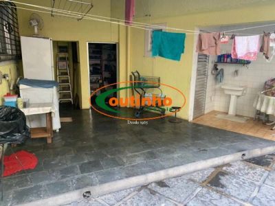 Casa, 4 quartos, 317 m² - Foto 1