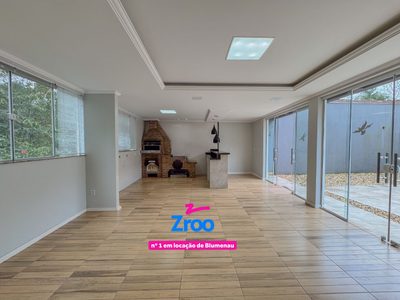 Casa, 3 quartos, 230 m² - Foto 2