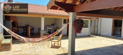 Casa, 2 quartos, 210 m² - Foto 1