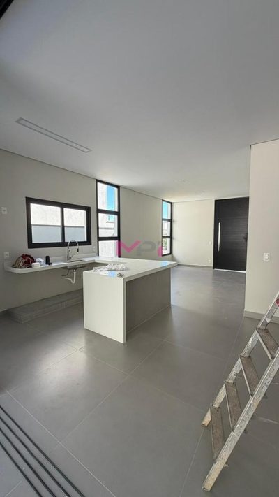 Sobrado, 3 quartos, 240 m² - Foto 4