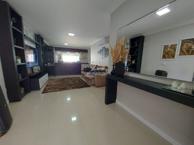 Casa, 3 quartos, 289 m² - Foto 3