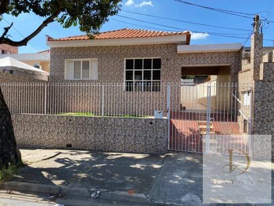Casa, 3 quartos, 141 m² - Foto 1