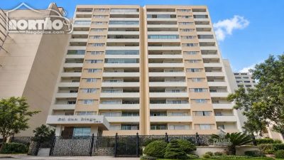 Casa, 6 quartos, 175 m² - Foto 1