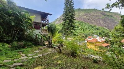 Casa, 6 quartos, 354 m² - Foto 1