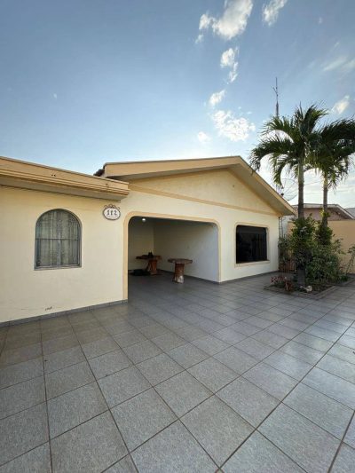 Casa, 5 quartos, 133 m² - Foto 3