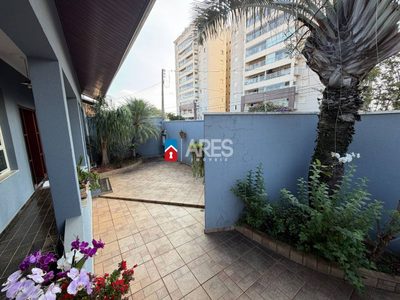 Casa, 5 quartos, 317 m² - Foto 4