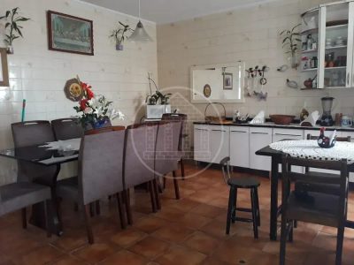 Sobrado, 6 quartos, 400 m² - Foto 1