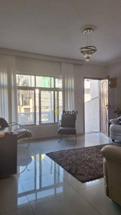 Sobrado, 3 quartos, 256 m² - Foto 3