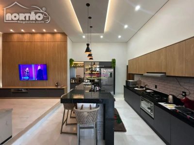 Casa, 4 quartos, 230 m² - Foto 5