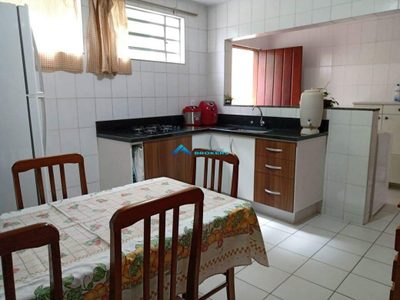 Casa, 3 quartos, 200 m² - Foto 4