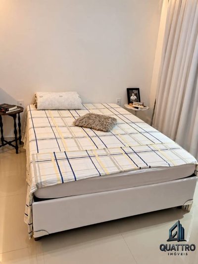 Casa, 4 quartos, 250 m² - Foto 4