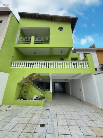 Casa, 3 quartos, 315 m² - Foto 1