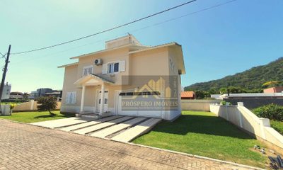 Casa, 5 quartos, 304 m² - Foto 2