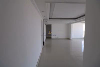 Cobertura, 3 quartos, 237 m² - Foto 1
