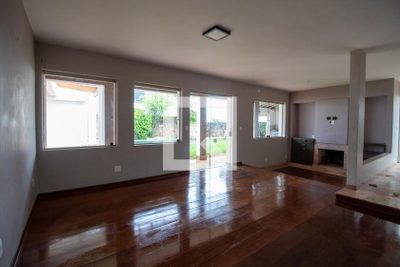 Casa, 6 quartos, 500 m² - Foto 1