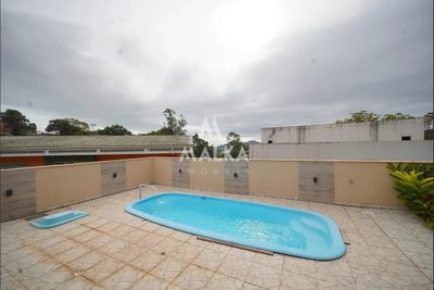 Casa, 4 quartos, 267 m² - Foto 2