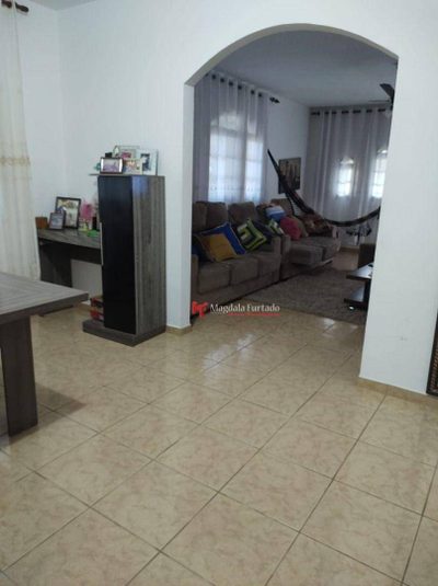 Casa, 3 quartos, 250 m² - Foto 4