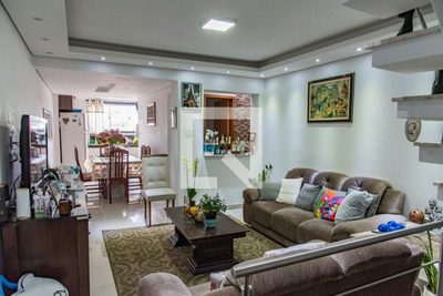 Casa, 3 quartos, 156 m² - Foto 2