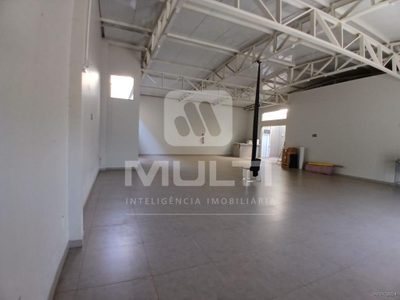 Casa, 1 quarto, 240 m² - Foto 3