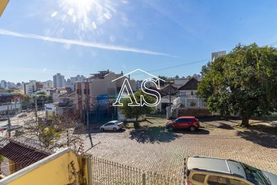 Casa, 6 quartos, 275 m² - Foto 3