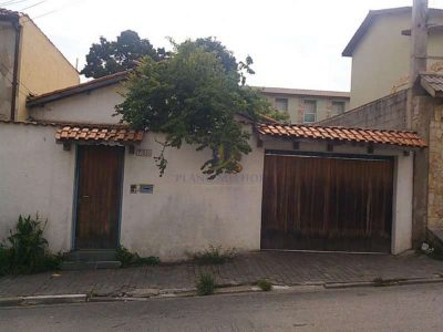 Casa, 2 quartos, 180 m² - Foto 1