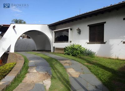 Casa, 3 quartos, 233 m² - Foto 1