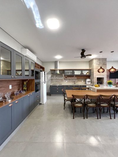 Casa, 3 quartos, 226 m² - Foto 4