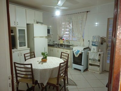 Casa, 3 quartos, 221 m² - Foto 4