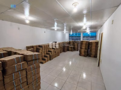 Depósito-Galpão, 2600 m² - Foto 1