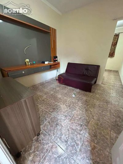 Casa, 1 quarto, 32 m² - Foto 2