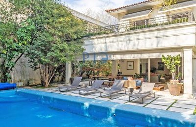 Casa, 4 quartos, 1072 m² - Foto 1