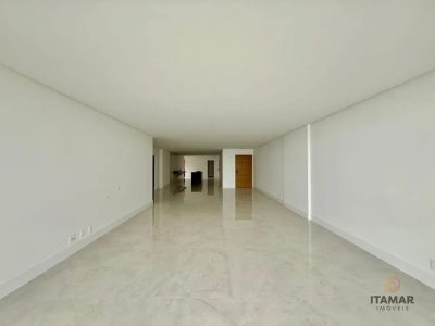 Apartamento, 4 quartos, 320 m² - Foto 1