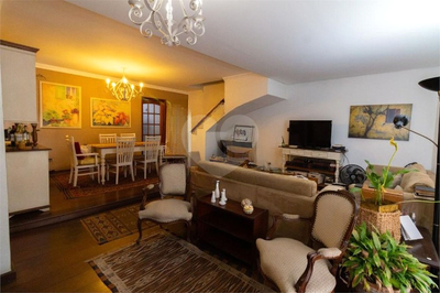Casa, 3 quartos, 200 m² - Foto 1