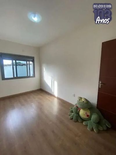 Casa, 4 quartos, 300 m² - Foto 4