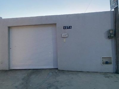 Casa, 2 quartos, 226 m² - Foto 1