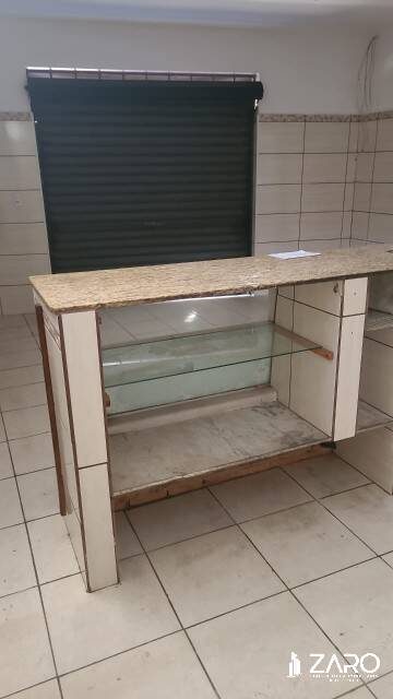 Casa, 3 quartos, 256 m² - Foto 1