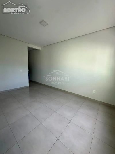 Casa, 3 quartos, 109 m² - Foto 4