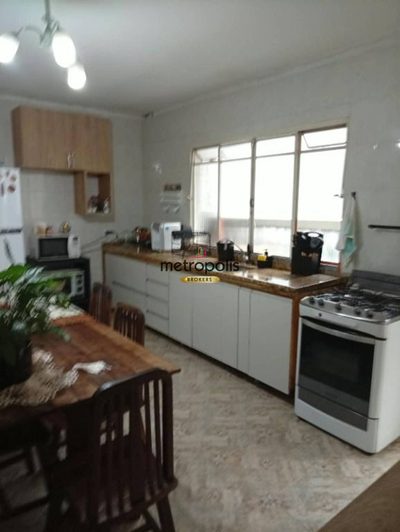 Sobrado, 2 quartos, 234 m² - Foto 2