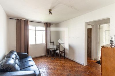 Apartamento, 1 quarto, 37 m² - Foto 1